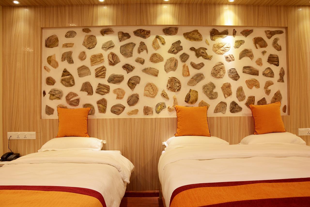 Maya Boutique Hotel Kathmandu Buitenkant foto
